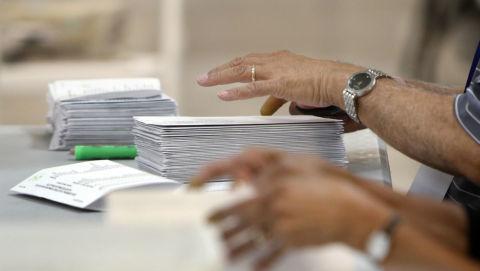 Friday is last day Pima County independents can request mail-in primary ballot